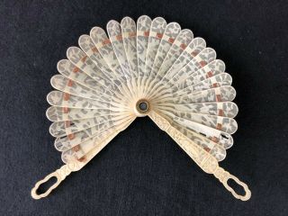 Fine Mid 19th C.  Century Chinese Cockade Fan