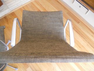 Mid Century Herman Miller Eames aluminum group fabric lounge chair 1960 ' s 6