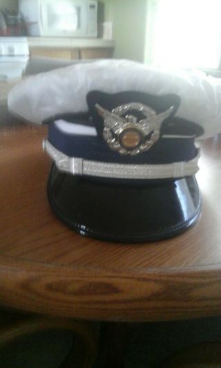 Military Us Coast Guard Auxiliary Hat / Cap & Badge Size 7 5/8