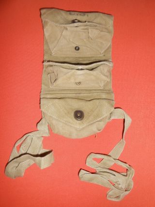 U.  S.  Army : Wwii 1944 Triple Grenade Pouch With Dated 1944 Web