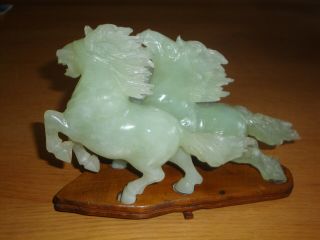 Rare Vintage Chinese Jade Hand Carved Statue Of 3 Leaping Horse Stallions &stand