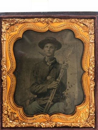 Tintype Western Union Soldier With Musket