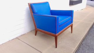 T.  H.  Robsjohn Gibbings Midcentury Royal Blue and Red Vinyl Club CHair 2