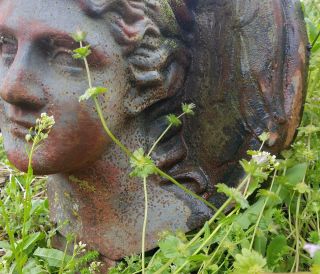 LARGE WOMAN LADY BUST 2 FACES Vintage Unearthed Cast Iron Garden Ornament Statue 6