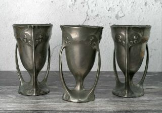 Kayserzinn Jugendstil Pewter Vases with roses,  Designed by Hugo Leven,  1902 - 1904 2