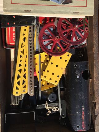 A C Gilbert Erector Set W/ Wood Case And Instructions.  1930’s? 6