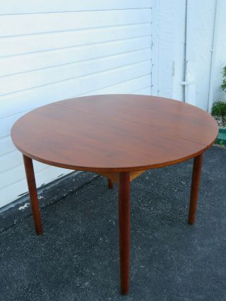 Danish Teak Wood Mid Century Modern Round Wood Dining Table 9543 5