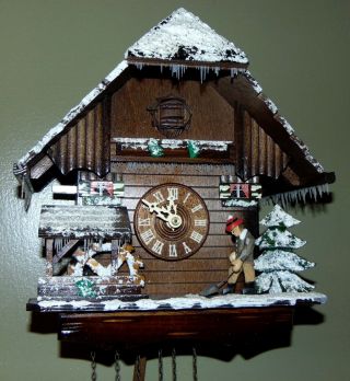 ANTON SCHNEIDER Cuckoo Clock BLACK FOREST Musical GREAT Winter ANIMATED 3