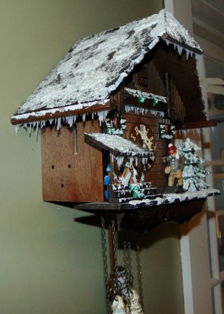 ANTON SCHNEIDER Cuckoo Clock BLACK FOREST Musical GREAT Winter ANIMATED 6