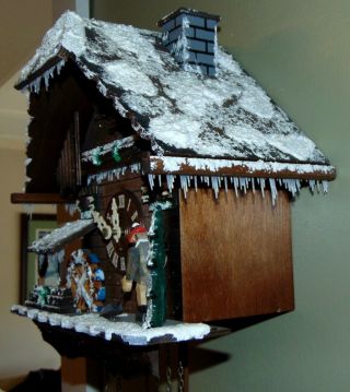 ANTON SCHNEIDER Cuckoo Clock BLACK FOREST Musical GREAT Winter ANIMATED 7