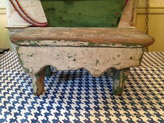 Early Small Folky Stool - Paint With Scallop