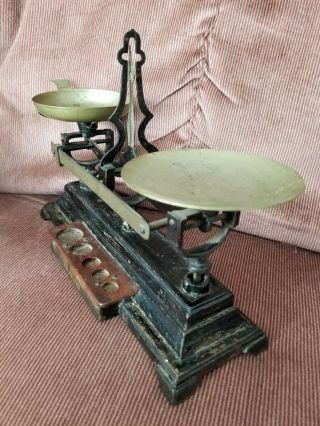 Antique Henry Troemner balance scale with Becker Bros weights 4