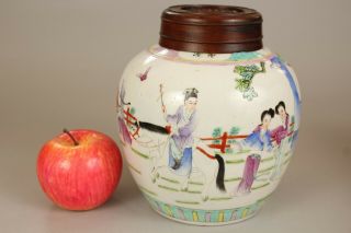 6: A Large Chinese Famille Rose Ginger Tea Jar Vase With Wood Lid 19th/20thc