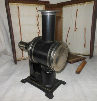 Good 19th Century Cased Magic Lantern