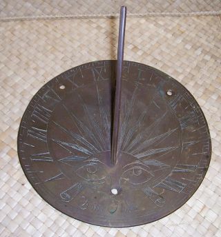 REMARKABLE 18TH CENTURY SUNDIAL FOUND IN THE WILLIAMSBURG VA.  AREA AND FROM A V 2