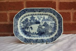 18th Century Chinese Blue And White Meat Dish Qianlong Period
