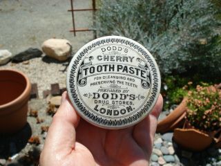 Antique,  fancy border,  Dodd ' s Drug Stores LONDON pharmacy ToothPaste jar pot lid 6
