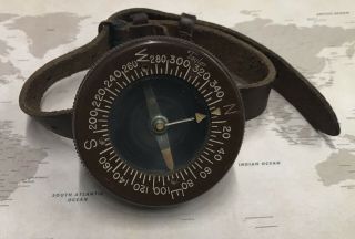 WW2 WWII Era U S ARMY Wrist Compass Taylor Model Bakelite Body Leather Strap 3