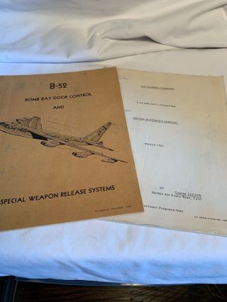 Usaf B - 52 1950’s Course Manuals Publications