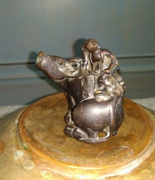 Antique Chinese Bronze Water Dropper Sculpture Bull Form Scholar Item