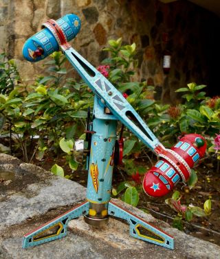 Alps Tin Battery Operated Coney Island Rocket Ride Nearly And