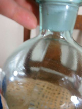 ANTIQUE LARGE LIGHT BLUE APOTHECARY BOTTLE W/ MATCHING STOPPER 7