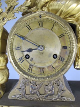 19th C French gilt bronze mantle clock D9050 4