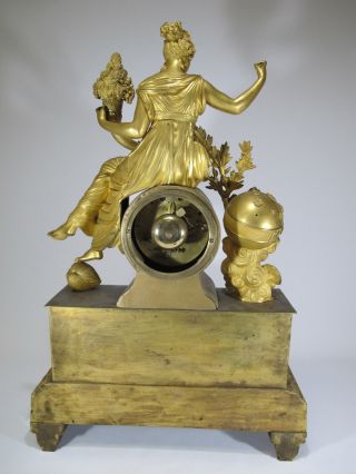 19th C French gilt bronze mantle clock D9050 7