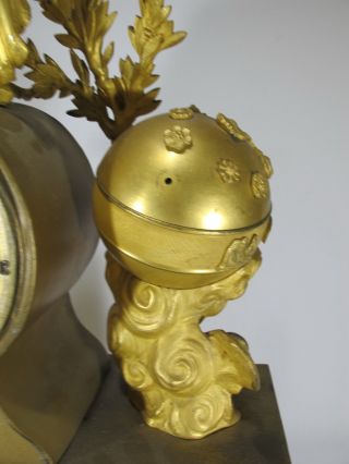 19th C French gilt bronze mantle clock D9050 9