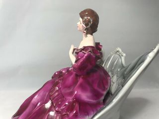 Vintage Florence Ceramics Of Pasadena Figurine Of Victoria,  Sitting On A Couch 10