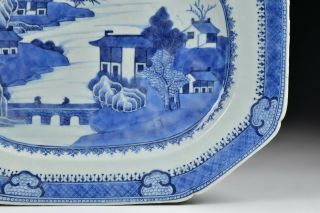 18th Century Chinese Blue & White Porcelain Platter Fine Quality 3