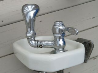 Vintage Kohler U.  S.  A Porcelain Water Drinking Fountain Taylor Fixture Wall Mount 2