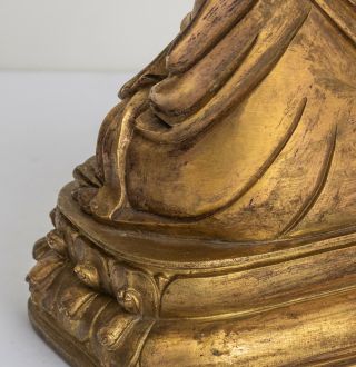 Chinese Tibetan Antique/Vintage Gilt Bronze Figure Of Buddha,  1890 - 1950. 9