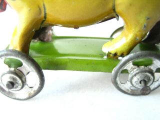 Tin Penny Toy dog Distler made in Germany 1920s 7