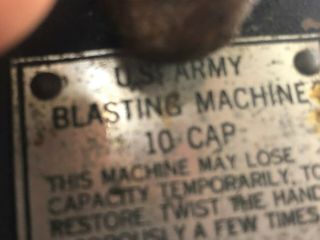 U.  S.  ARMY 10 CAP BLASTING MACHINE WHITE RODGERS ELEC CO CAP BLASTER WITH PLUNGER 3