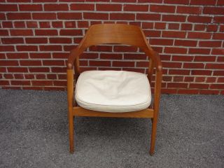 Danish Modern Walnut Gunlocke Chair 1