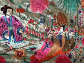 EXQUISITE ANTIQUE CONTON CHINESE EMBROIDERY SILK SHAWL FLOWERS PEOPLE PAGODA 8