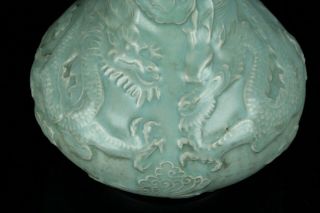 APR246 CHINESE LONGQUAN CELADON PORCELAIN DRAGON RELIEF BOTTLE VASE 10