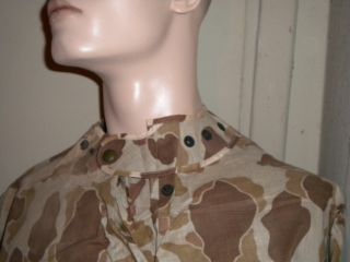 U.  S.  ARMY : - RARE - WWII U.  S.  M.  C.  FROG CAMO REVERSIBLE PONCHO or TENT 10