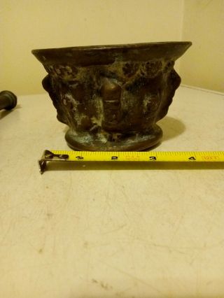 Vintage HEAVY SOLID BRASS ORNATE MORTAR AND PEDESTAL weighs over 5 lb 8
