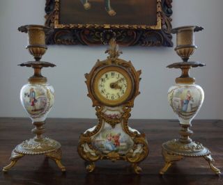 18TH CENTURY SIGNED SEVRES FRENCH BRONZE & PORCELAIN SEVRES CLOCK SET 2