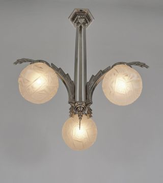 Muller Freres: French 1930 Art Deco Chandelier. .  Lustre Lamp Degue Era