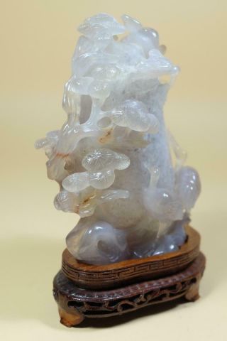 Antique Quality Hand Carved Chinese Agate Stone Carving Figural Bird Sculpture 3