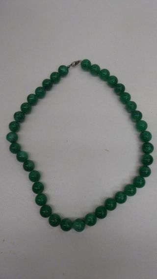 Old String Vintage Green Jade Beads