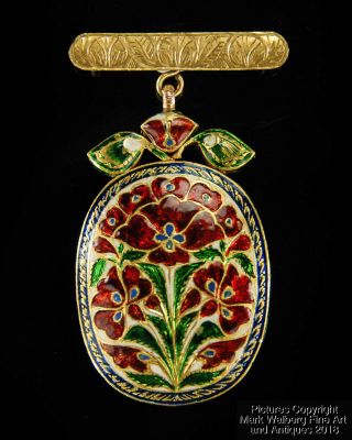 Indian Mughal Jewelry Gold,  Diamond & Enamel Oval Pendant / Brooch,  19/20th C.