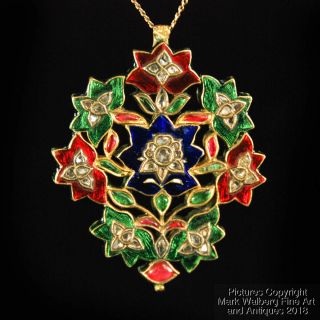 Indian Mughal Jewelry Gold,  Diamond and Enamel Pendant / Necklace,  19th Century 12
