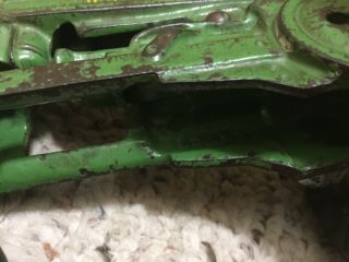 Vintage Arcade Cast Iron John Deere “A” Toy Tractor 1/16 scale Rare 9