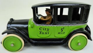 City Taxi Cast Iron With Driver Made By Pride Lines N.  Y.  8.  5 " Old Stock