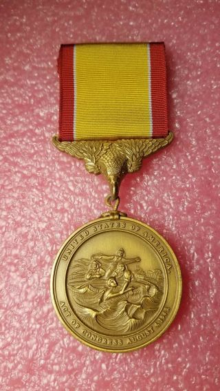 Vintage United States Act Of Congress 1949 Medal Badge Army Navy