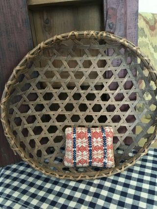Shaker Style Cheese Wall Basket